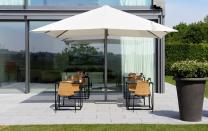 grand parasol haut de gamme 4x4m pour restaurant