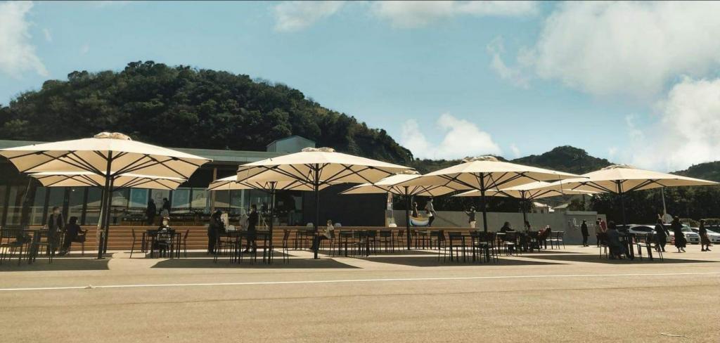 Parasol geant restaurant capri